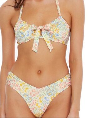 Isabella Rose NWOT Home Grown Floral Bikini 2-Piece Set Size Small